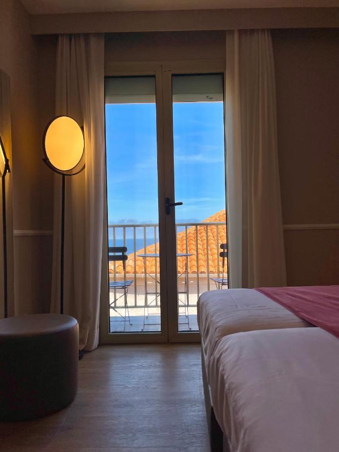 Hotel Restaurant Christophe Colomb Calvi  Extérieur photo