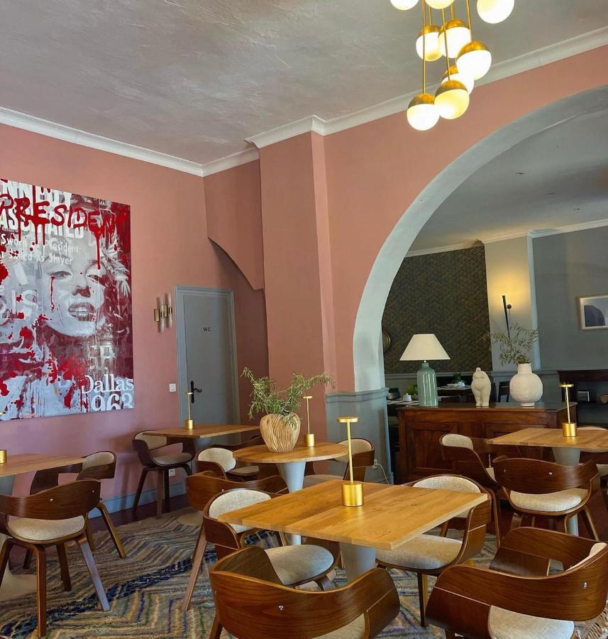 Hotel Restaurant Christophe Colomb Calvi  Extérieur photo